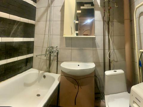 квартира за адресою Високовольтна вул., 10