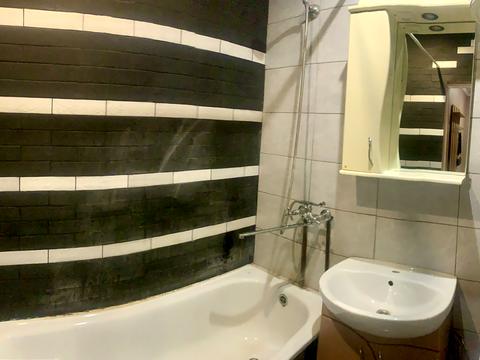 квартира за адресою Високовольтна вул., 10