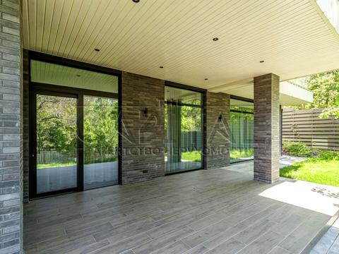 будинок за адресою с. Лісники, Ватутіна пров.