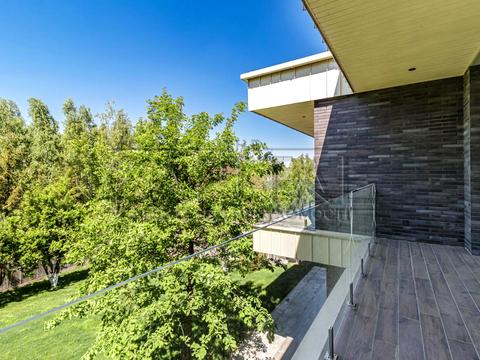 будинок за адресою с. Лісники, Ватутіна пров.