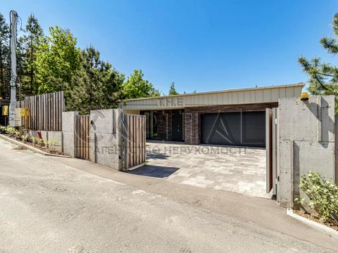 будинок за адресою с. Лісники, Ватутіна пров.