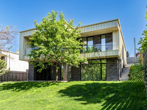 будинок за адресою с. Лісники, Ватутіна пров.