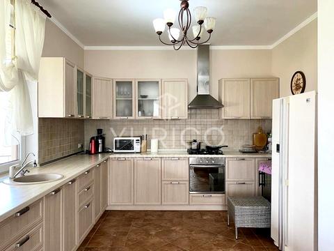 будинок за адресою Добрий шлях