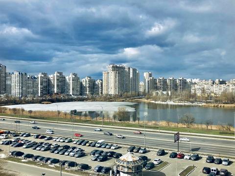 квартира за адресою Миколи Бажана просп., 30