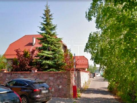 будинок за адресою Центральна вул.
