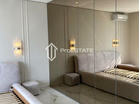 квартира по адресу Олександра Олеся ул., 5-А