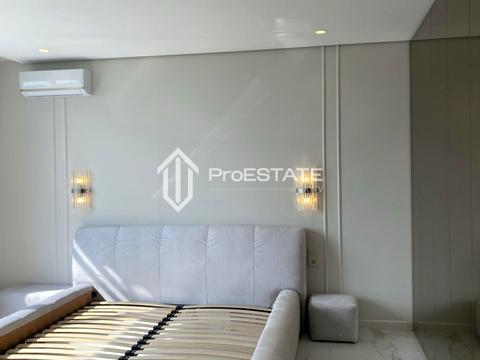 квартира по адресу Олександра Олеся ул., 5-А