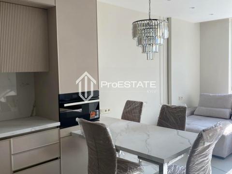 квартира по адресу Олександра Олеся ул., 5-А