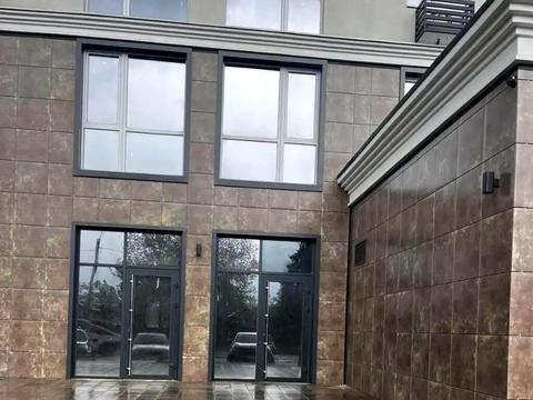 коммерческая по адресу Янтарная ул., 75а к1