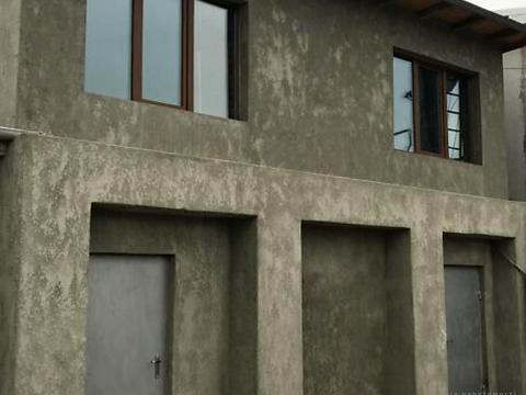 будинок за адресою Героїв Крут вул. (12 Квітня)