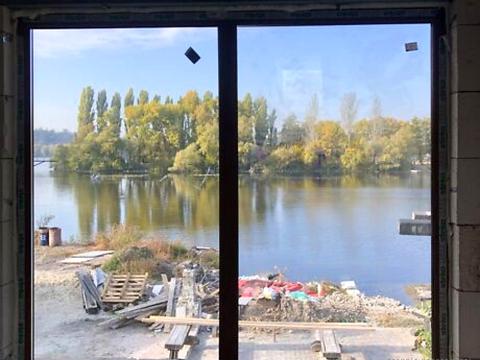 будинок за адресою Героїв Крут вул. (12 Квітня)