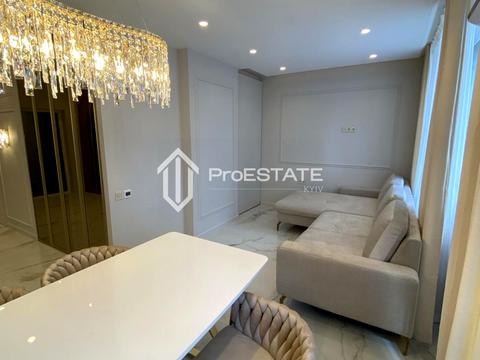 квартира по адресу Генерала Грекова ул., 4