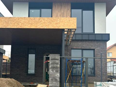 будинок за адресою Світанкова вул.