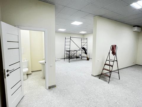 комерційна за адресою Перлинна вул., 12