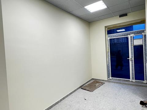 комерційна за адресою Перлинна вул., 12