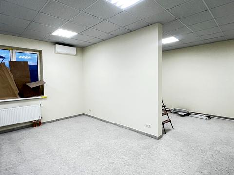 комерційна за адресою Перлинна вул., 12