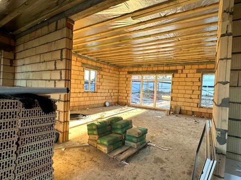 будинок за адресою Світанкова вул.