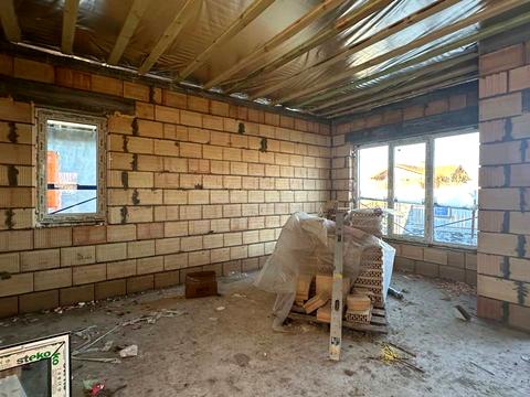 будинок за адресою Світанкова вул.