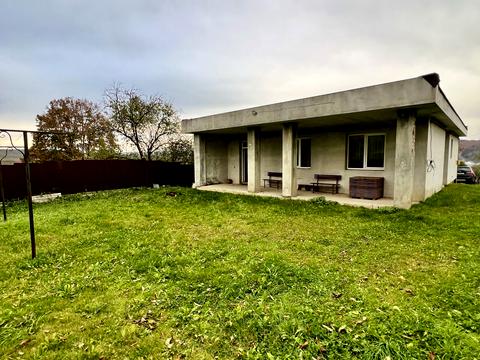 будинок за адресою Шкільна