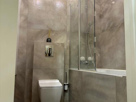 квартира за адресою Євгена Коновальця вул. (Щорса), 36-В