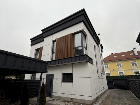 дом по адресу Перемоги