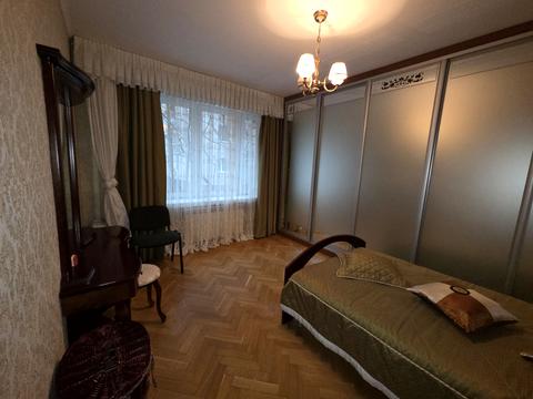 квартира за адресою Михайла Омеляновича-Павленка вул. (Суворова), 11