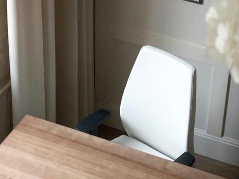 комерційна за адресою Саксаганського вул., 33-35