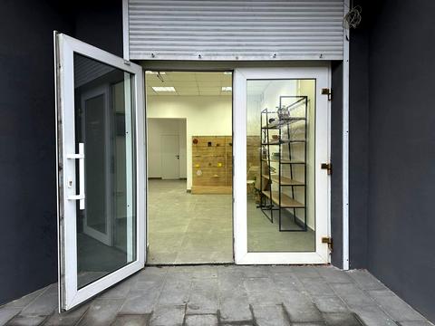 коммерческая по адресу Джохара Дудаева ул., 1