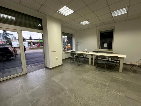 коммерческая по адресу Джохара Дудаева ул., 1