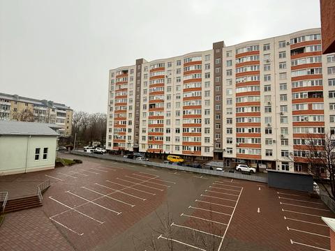 квартира за адресою Андрія Сахарова вул., 8