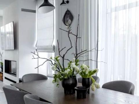 будинок за адресою 10-та Лінія вул.