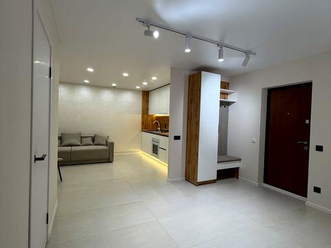 квартира за адресою Андрія Сахарова вул., 10