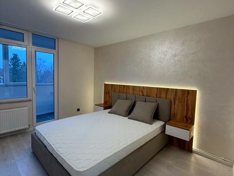 квартира за адресою Андрія Сахарова вул., 10