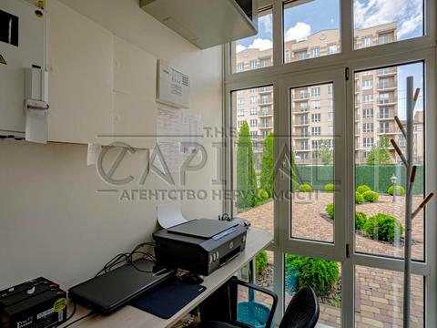 комерційна за адресою Метрологічна вул., 56