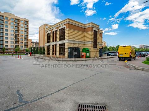 комерційна за адресою Метрологічна вул., 56