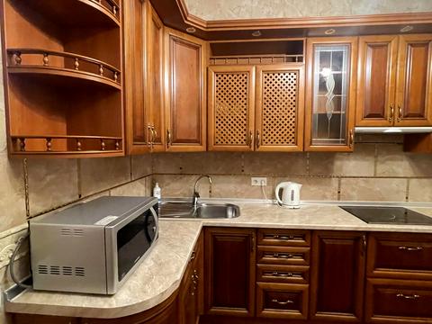 квартира за адресою Дмитрівська вул., 52-Б