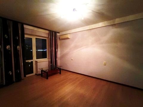 квартира за адресою Автозаводська вул., 25