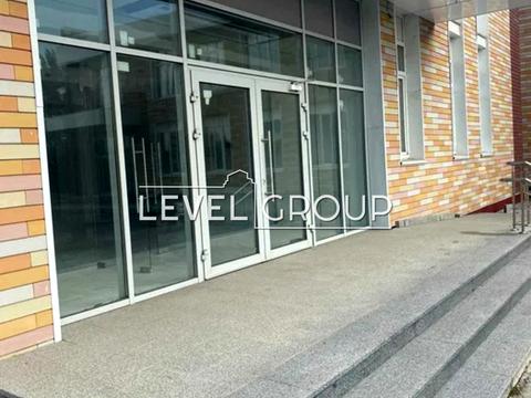 комерційна за адресою Лугова вул., 13