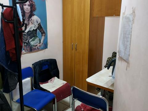 комерційна за адресою Академіка Булаховського вул., 5-Г