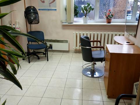 комерційна за адресою Академіка Булаховського вул., 5-Г