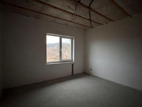 будинок за адресою Лугова