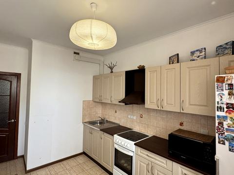 квартира за адресою Воскресенська вул., 14-Б