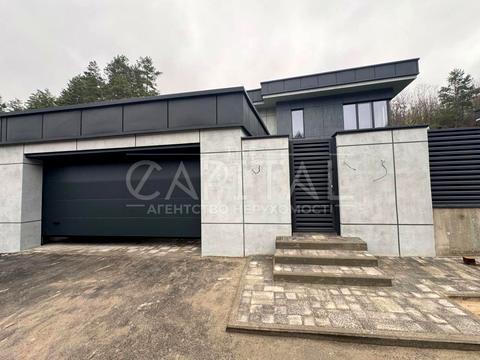 будинок за адресою Стежки вул.