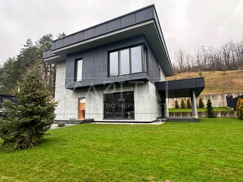 будинок за адресою Стежки вул.