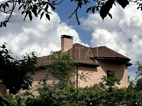 будинок за адресою Миколи Міхновського вул.