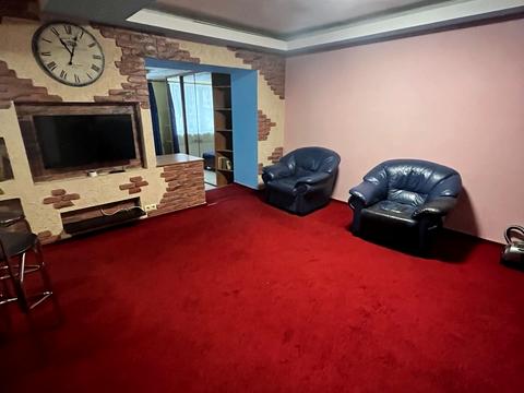 квартира за адресою Академіка Корольова вул., 7