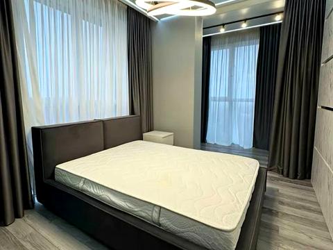 квартира за адресою Зоряний бульв., 1м