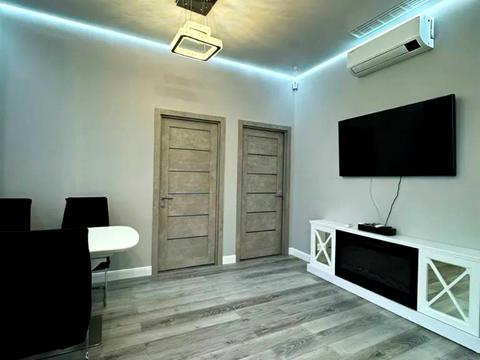 квартира за адресою Зоряний бульв., 1м