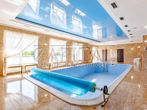 будинок за адресою смт. Козин, Лугова вул.