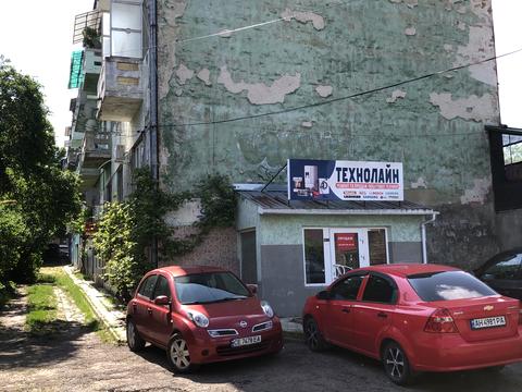 комерційна за адресою Головна вул., 159